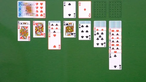 Man playing computer game Solitaire on the monitor computer close-up Stock-Footage 86804015