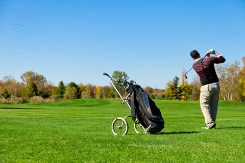 Man playing golf 스톡 사진