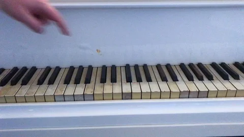 Man playing piano Stock-Footage 102899139