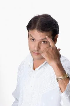 Man pointing to temple Fotos Stock