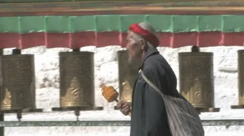 Man with prayer wheel, Tibet Stock-Footage 9922864