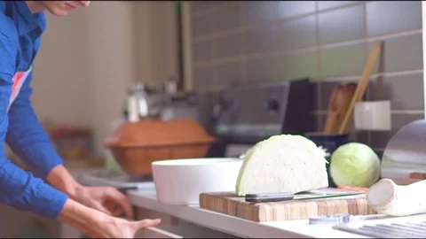 Man preparing food in the kitchen Video stock 76140068