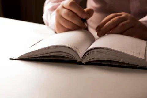 Man is preparing for written work Foto stock
