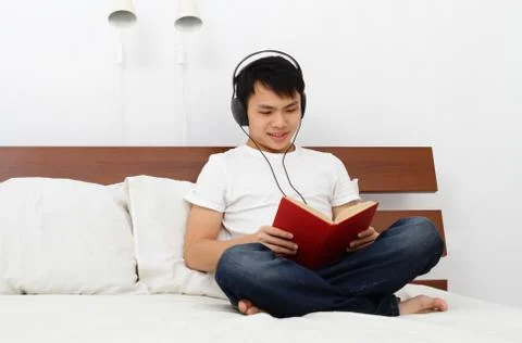 Man reading book Stock Photos