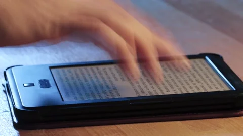 A man reading an electronic book 库存影片 224893783