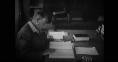 Man reading at Mustafa Kemal Ataturk memorial tomb Stock Footage