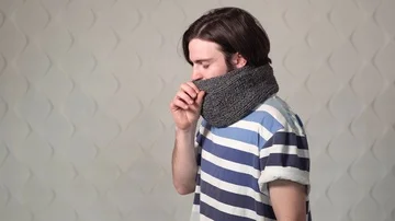 Man Reads Mendine Pack 動画素材 85905045