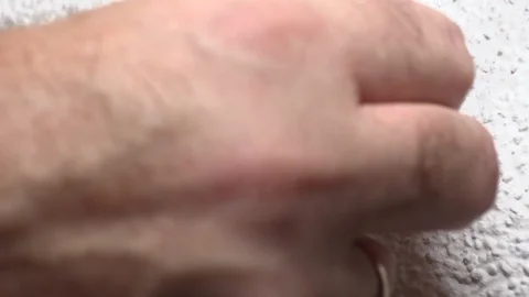 The man is repairing the outlet Vidéo 95147986