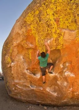 Man rock climbing Stock Photos