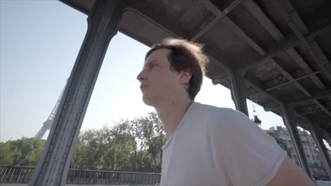 Man running in Pari, slow motion  動画素材 96412734
