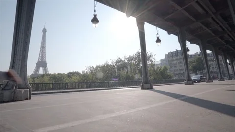 Man running in Pari, slow motion  動画素材 96412757