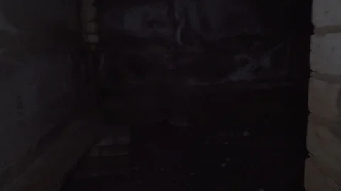 Man runs away through dark basement.Point of view from first person. lantern, 库存影片 107163260