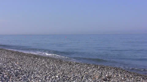 The man runs on the seashore Stock-Footage 26350525