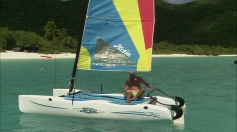 Man in Sailboat Stock-Footage 22664539