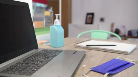 Man sanitizing hands with gel while work at home Stock-Footage 130183448