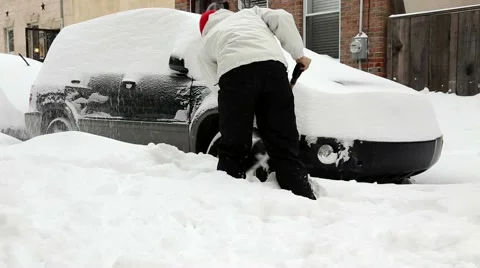 Man shoveling snow Stock Footage 59583672