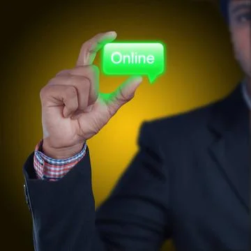  Man showing chat bubble Man showing chat bubble Copyright: xZoonar.com/br... Foto stock