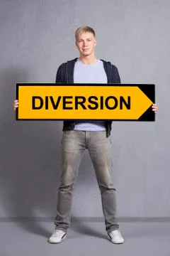 Man showing diversion sign. Foto stock