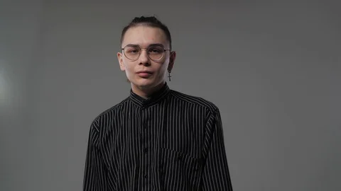 Man showing thumbs down Video stock 107124829