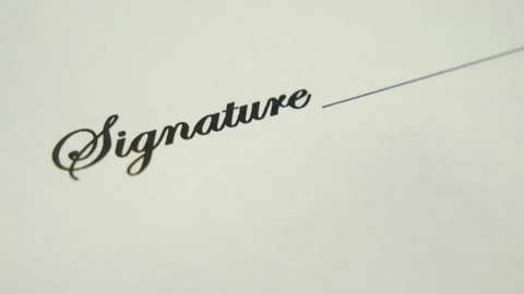 A man signs a document with an ink pen. Stock-Footage 130567481