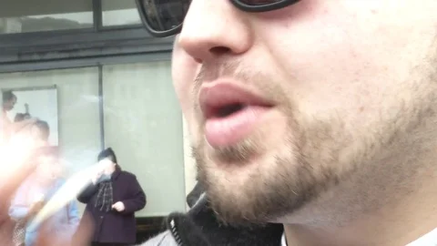 Man Smokes Joint Pro-Marijuana Inaugural Protest Stockbeeldmateriaal 71809681