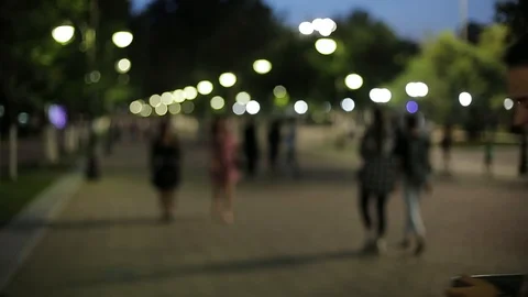 Man sms texting using app on smart phone at night in city.  Video stock 90759256