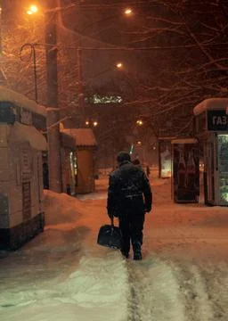 A man in the snow Stock-Fotos