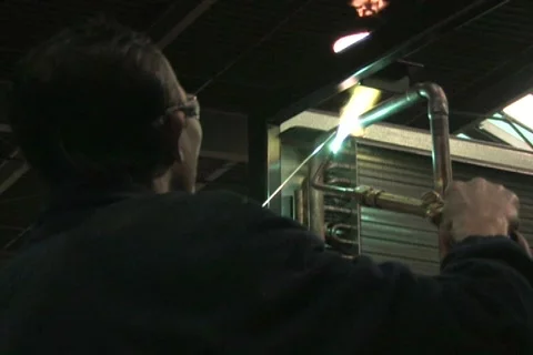 Man Soldering Video stock 284294