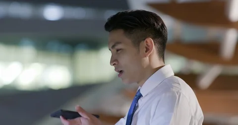 Man speak to audio assistant Stock Footage 110732562