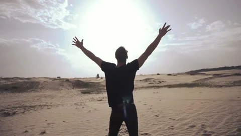 Man standing with raised hands Video stock 89697458