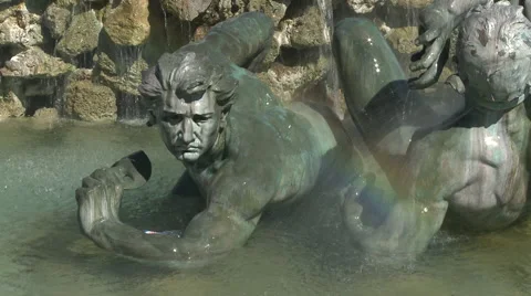 Man statue with rainbow Video stock 51139447