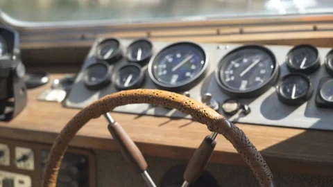 Man Steering Boat, HD 動画素材 129607889