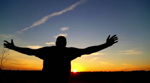 Man at sunset in the field (running, jumping) Vidéo 40383825