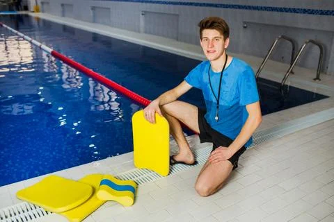 Man swimming instructor Foto stock