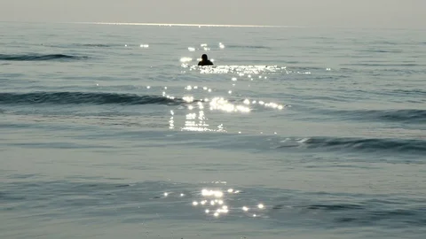 Man swimming in the ocean Video stock 112055273