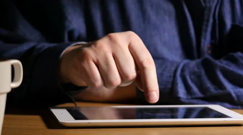 Man with tablet computer, 4K UHD Stock Footage 45256294