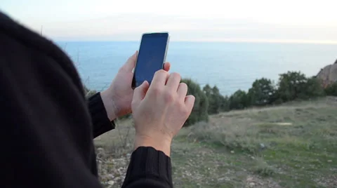 Man taking photo with mobile smart phone Stock-Footage 60126901