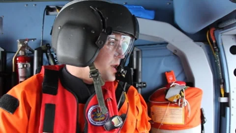 Man talking inside of flying Coast Guard helicopter(HD) c 스톡 동영상 8552670