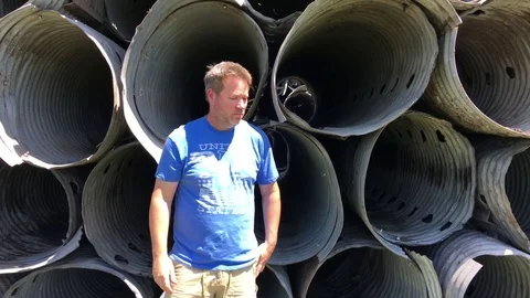 Man Talking on Phone with Unique Background Stockbeeldmateriaal 76412758