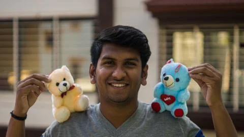 Man with teddy bears Foto stock