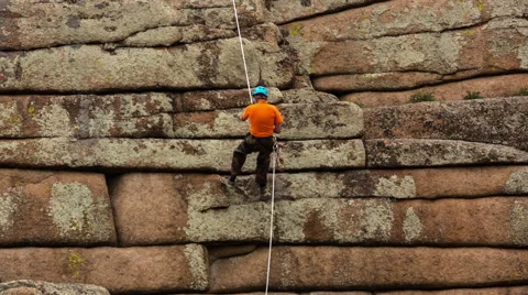 Man trains to conquer the rock Video stock 43738379