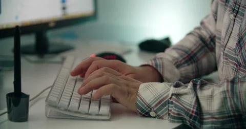 Man Typing on Computer Keyboard Video stock 51331097