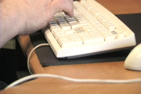 Man typing on keyboard 2 Stock-Footage 106618