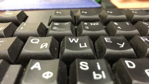 Man typing on the keyboard Stock-Footage 106575311