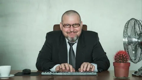 A man is typing very fast on the keyboard. Stock Footage 170758951