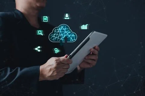 Man use cloud computing diagram on tablet Data storage. the use of online d.. Stock Photos