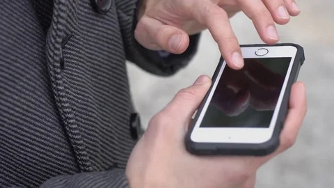 Man Use Touchscreen Phone Stock-Footage 81170070