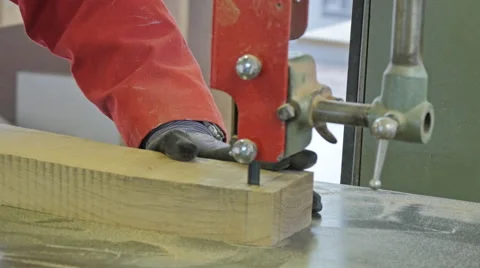 Man Using Bandsaw Machine, Side Shot 스톡 동영상 40334566