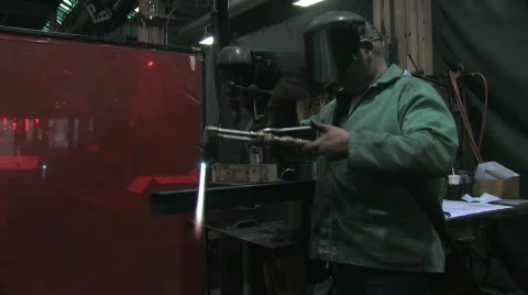 Man Using Blowtorch 3 Video stock 280176