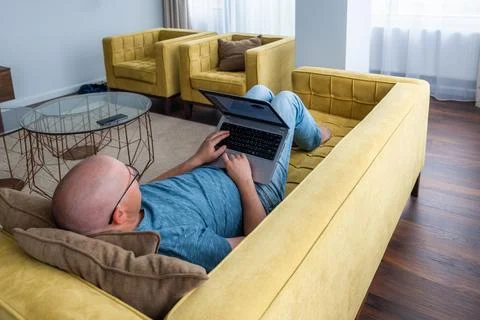 Man using laptop. Foto stock